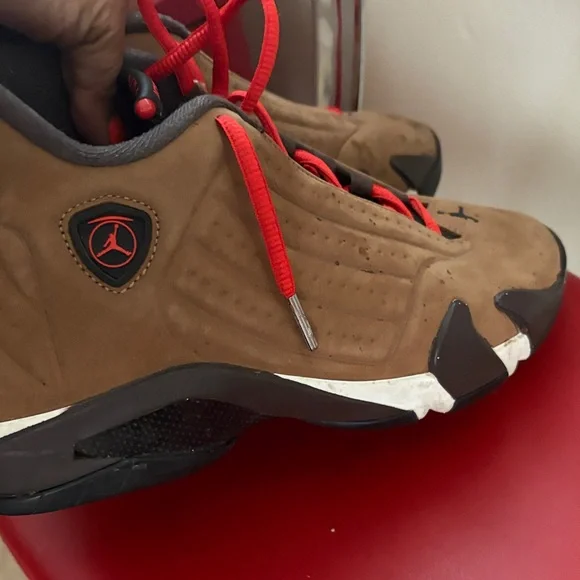 Jordan  14 Men's Brown and Red Sneakers size 8 - Picture 4 of 15